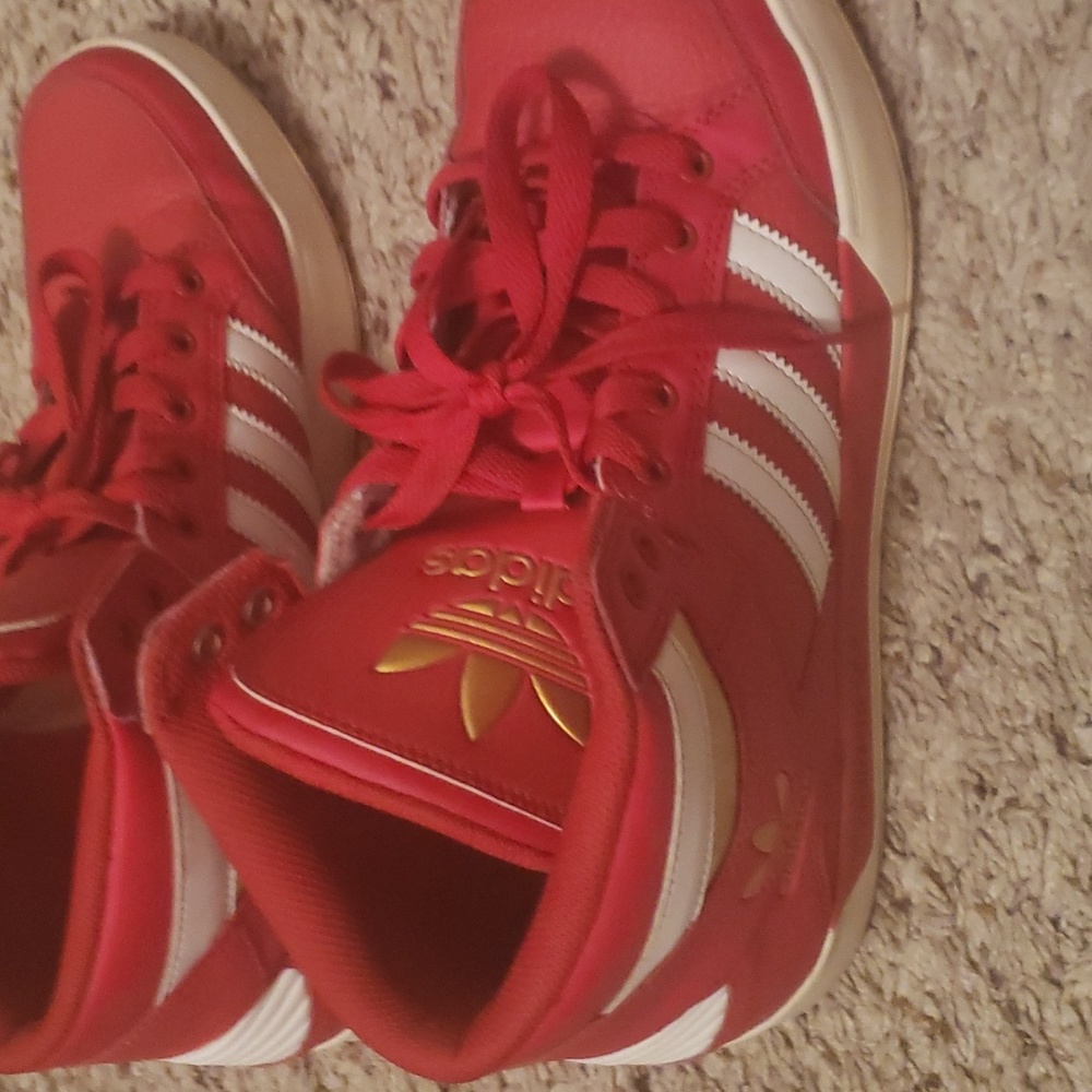 Sneakers - Picture 2 of 2